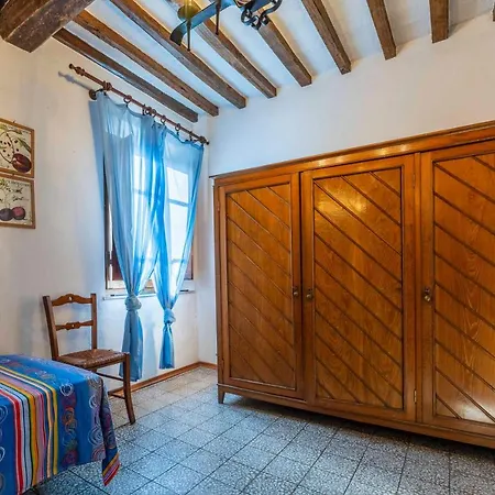 Casale Il Farro * 卡麦奥雷