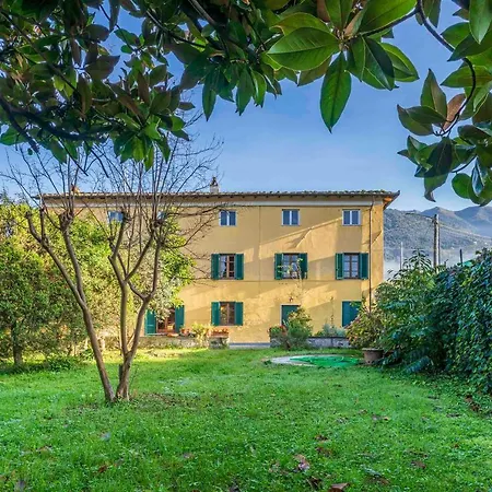 Holiday home Casale Il Farro Camaiore